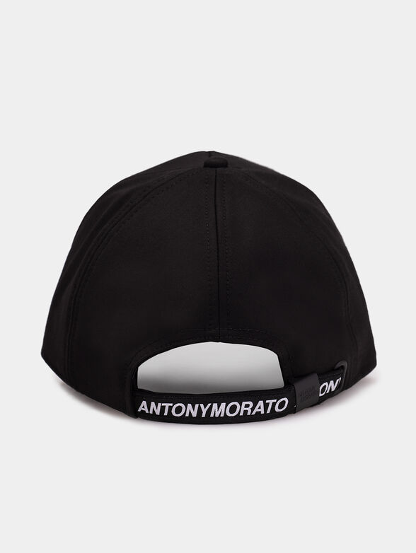 Baseball cap with art detail - 2