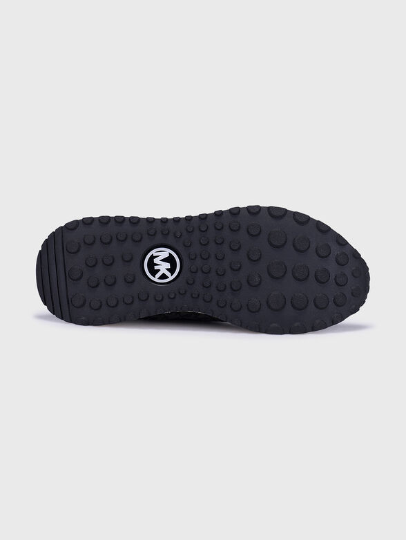 Slip on sports shoes MILES with monogram logo print - 5