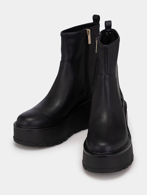 LACIA black platform ankle boots - 6
