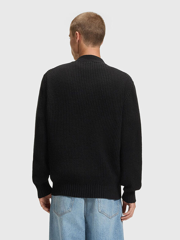 Cardigan with buttons and V-neck - 3