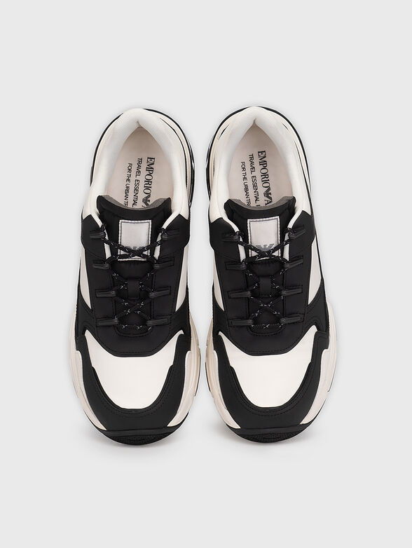 Sports shoes with contrasting inserts - 6