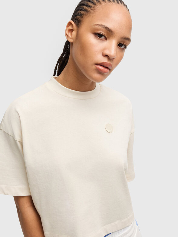 Round neck cropped T-shirt - 4