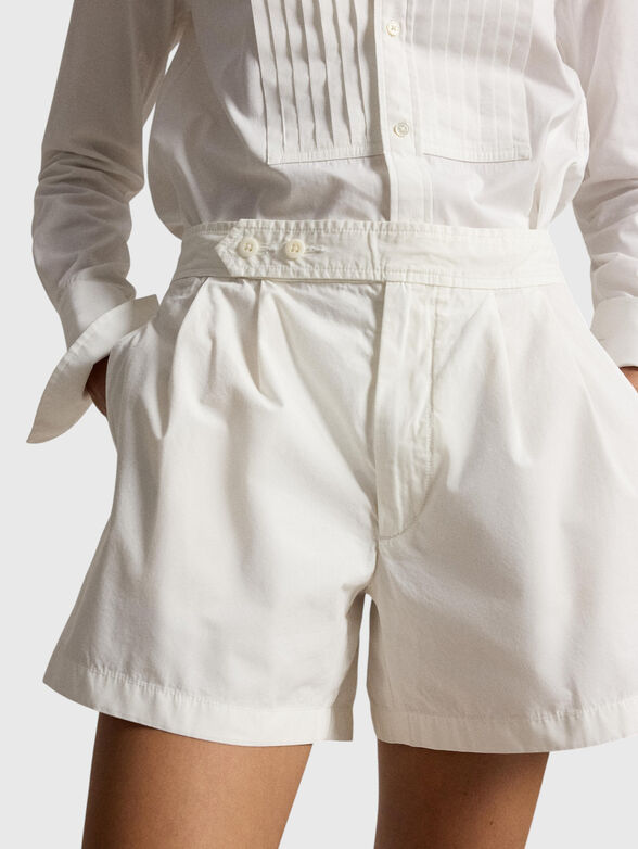 Cotton shorts with pleats - 3
