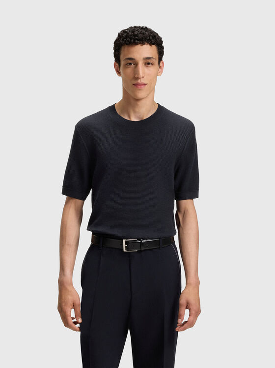 Knitted sweater with short sleeves - 1