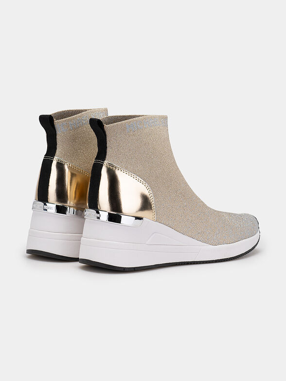 SKYLER  slip-on ankle boots with gold details - 3