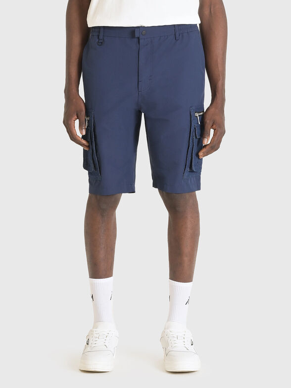 Shorts with accent pockets - 1
