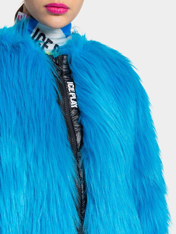 Faux fur coat with zip - 4