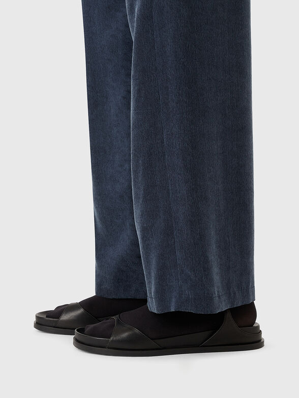 Trousers with high waist - 3