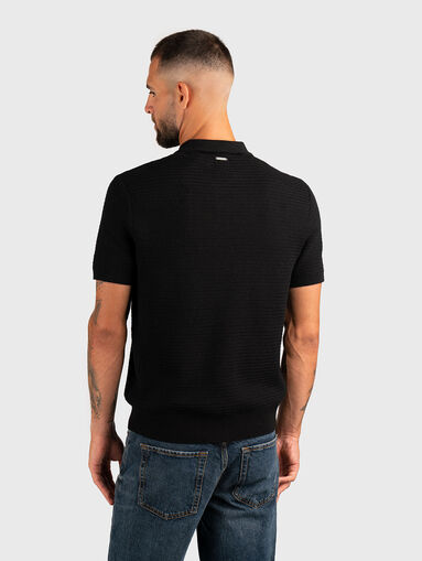 Polo shirt with embossed texture - 3