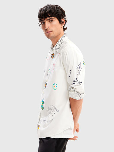 Shirt with contrasting art print  - 4