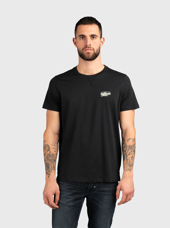 Памучна тениска CHASE в черен цвят  - 1