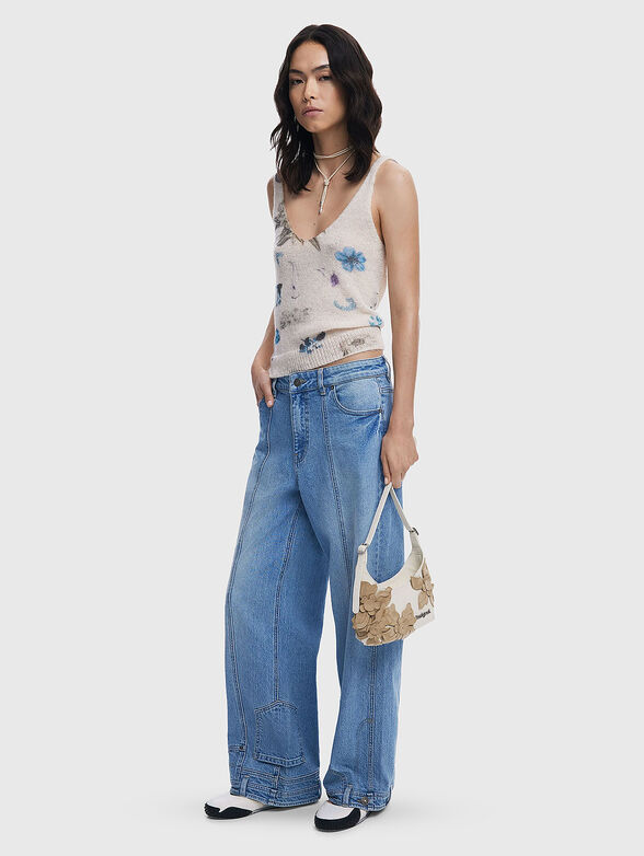 Small bag with floral accents - 2