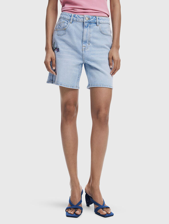 Short denim pants with floral embroidery - 1