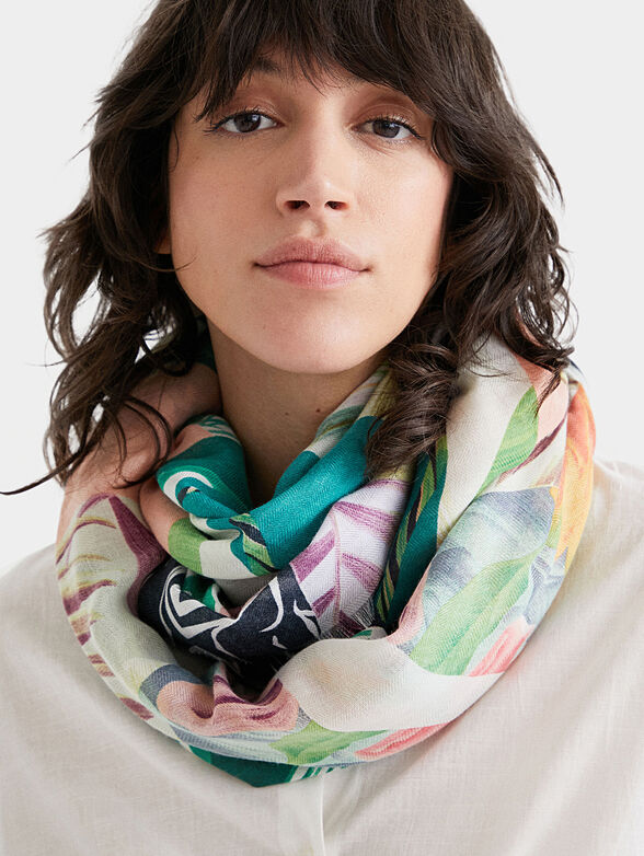 Long scarf with floral print  - 2