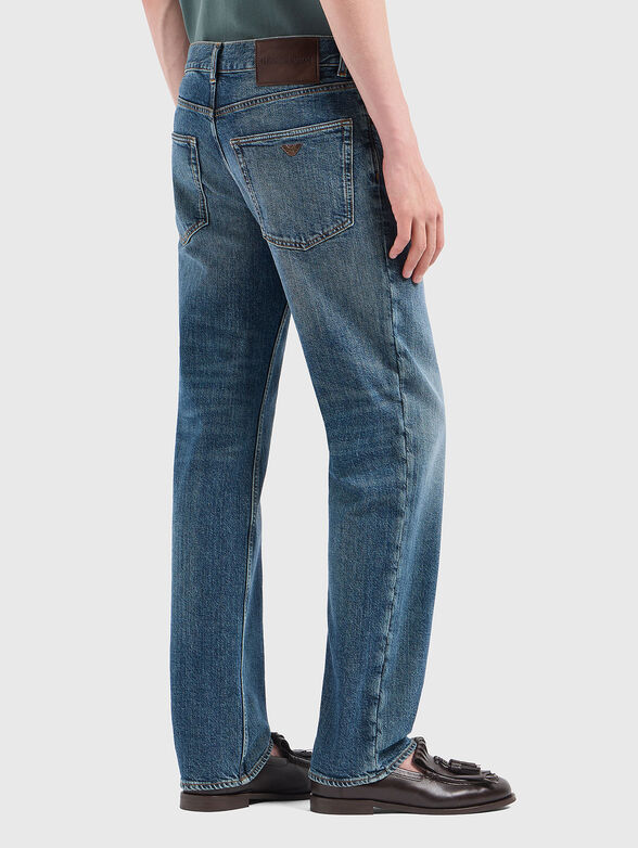 Straight jeans with logo detail - 2