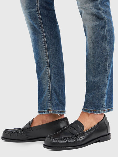 Slim fit washed denim jeans - 4