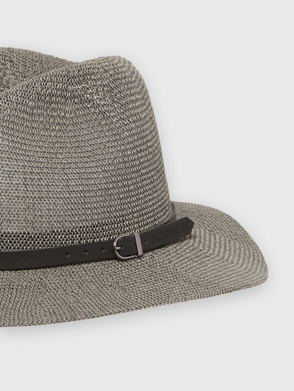 Straw hat in black color - 2