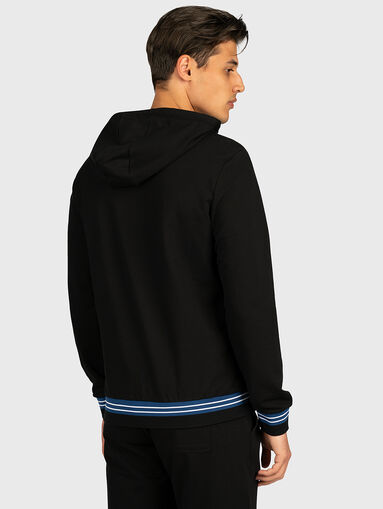 Sweatshirt with contrasting details - 3