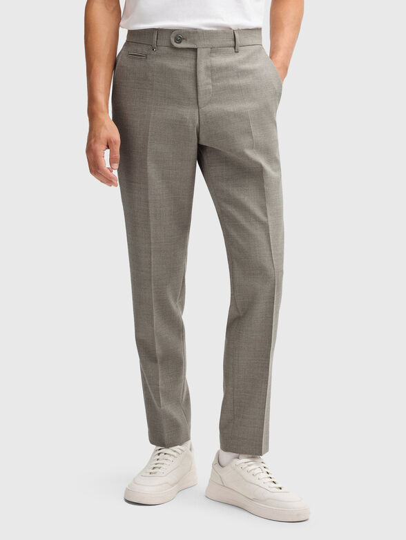 Slim trousers made of wool - 1