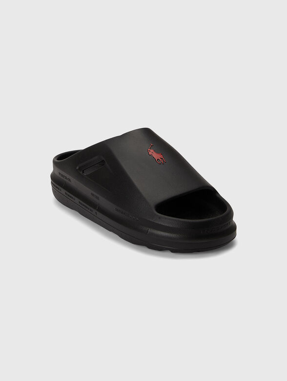 Beach slippers with a contrasting logo - 2