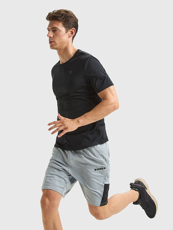 Тениска с лого в черен цвят - 2