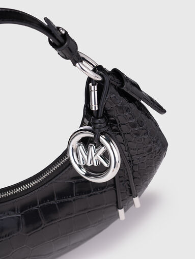 Leather shoulder bag with croco effect - 4