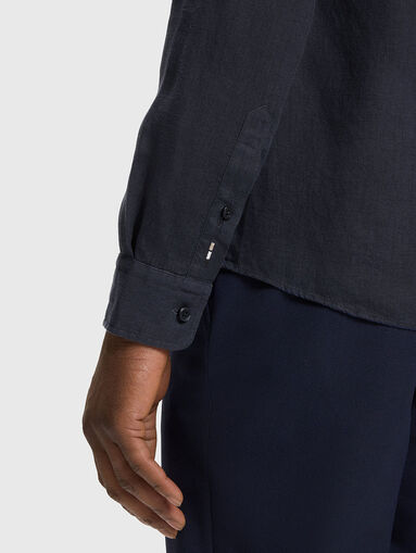 Linen shirt in blue color - 5
