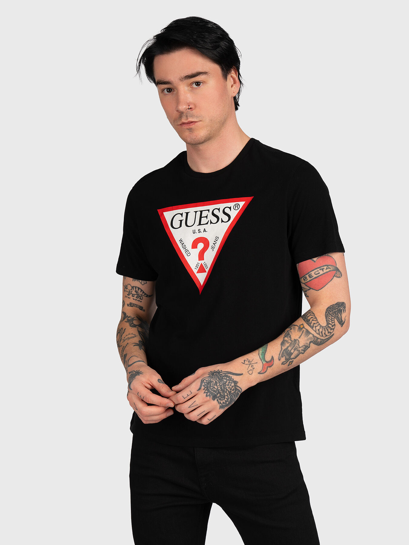 Guess black logo t shirt deals