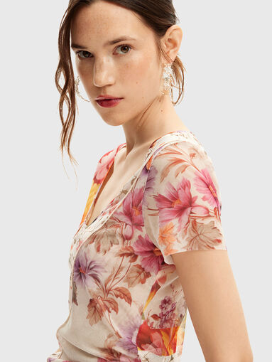 Short sleeve blouse with floral print - 4