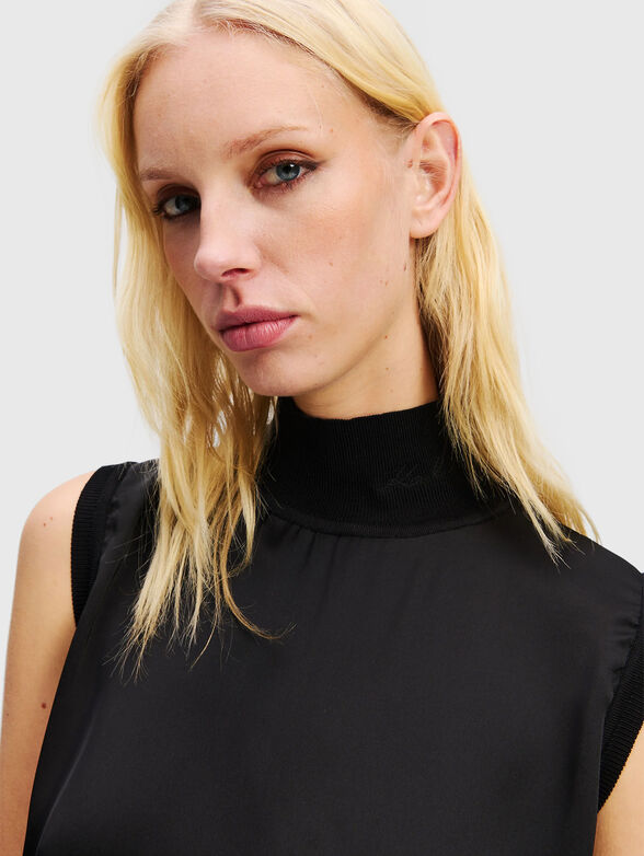 Sleeveless satin top - 4