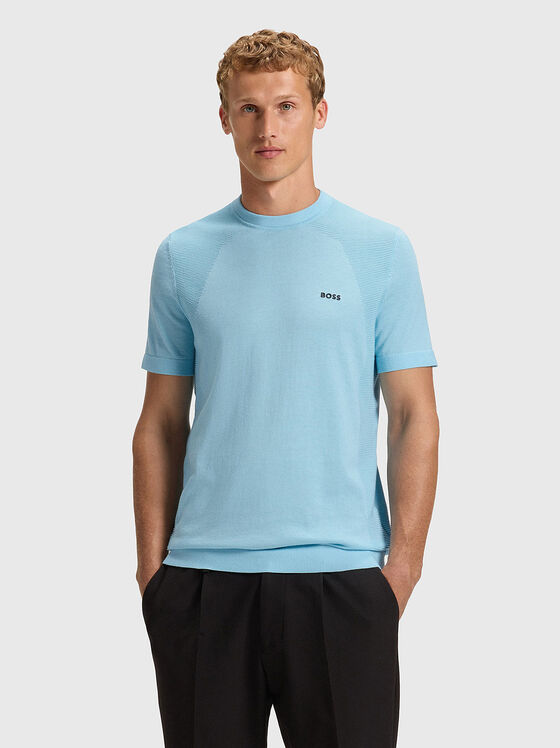 Gray T-shirt with oval neckline - 1