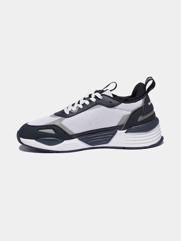 Sneakers with contrasting details - 4