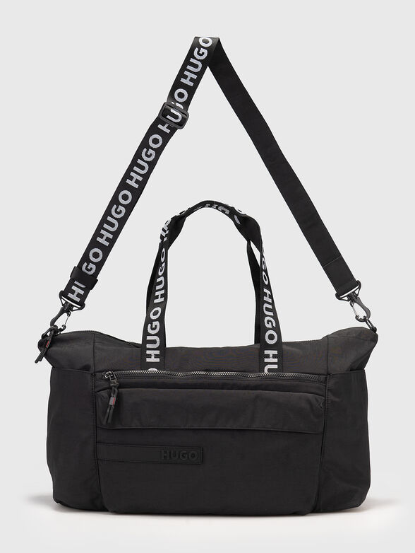 COLYNS bag with logo accents - 2