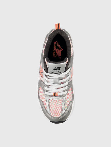 530 sports shoes with logo - 4