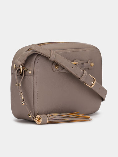 Crossbody bag with gold logo detail - 4