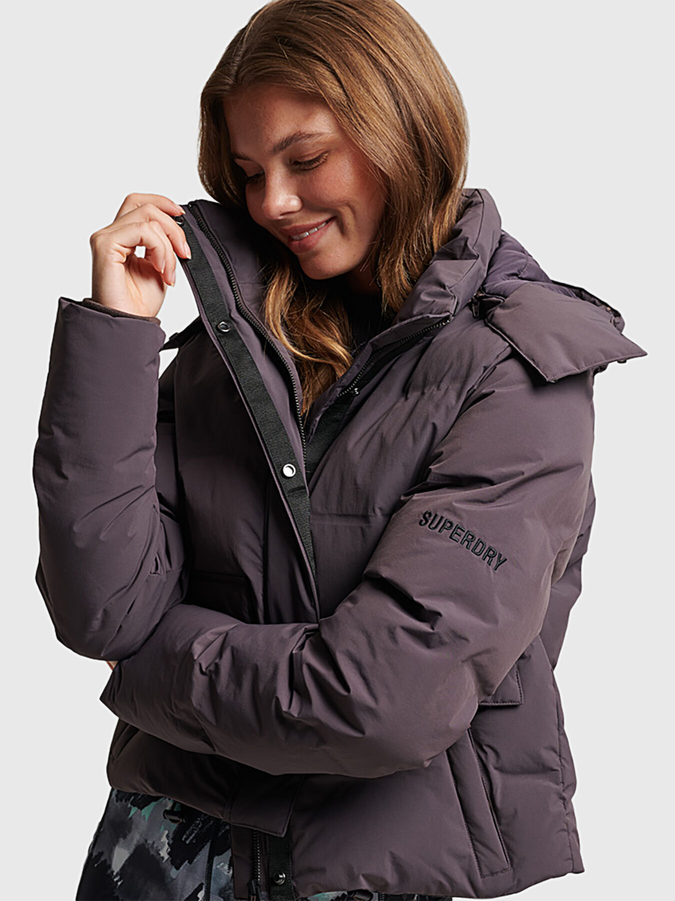 TRAIN BOXY padded jacket with hood brand SUPERDRY Globalbrandsstore en