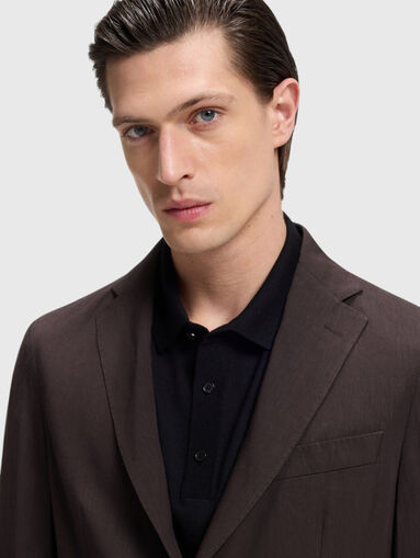 Single-breasted jacket made of a linen blend - 4