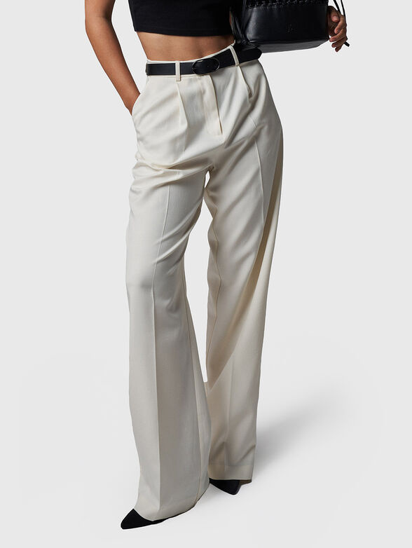 Wide leg ecru trousers - 6