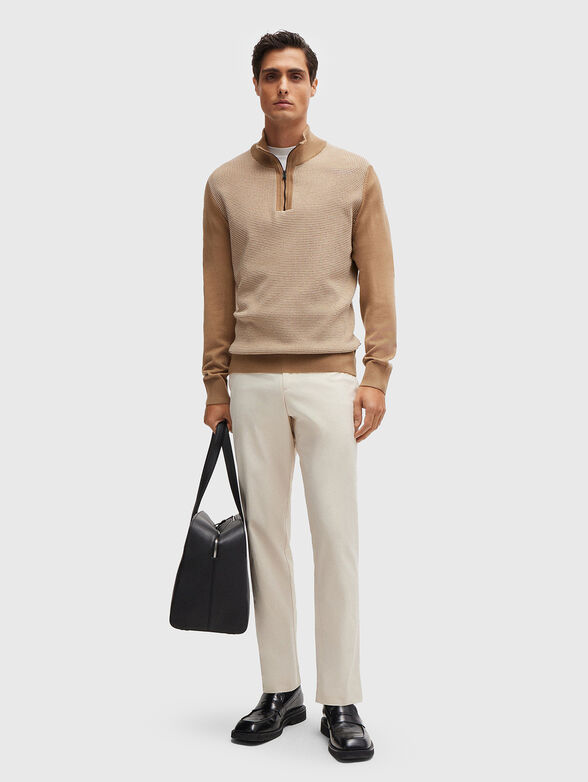 Chino trousers in beige colour - 4