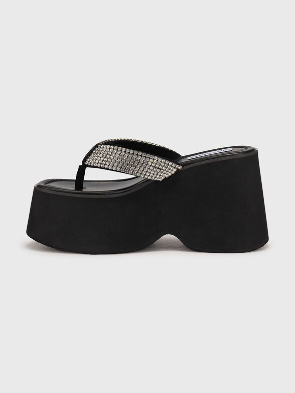 GWEN-R black sandals with applied crystals - 4