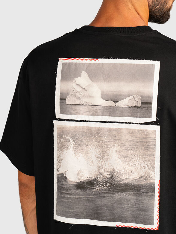 Oversized T-shirt with accent back - 4