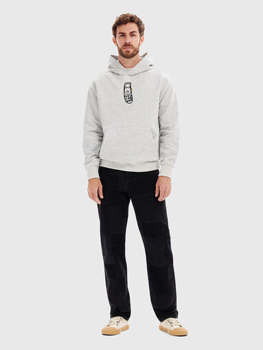 Sweatshirt with embroidered detail - 5