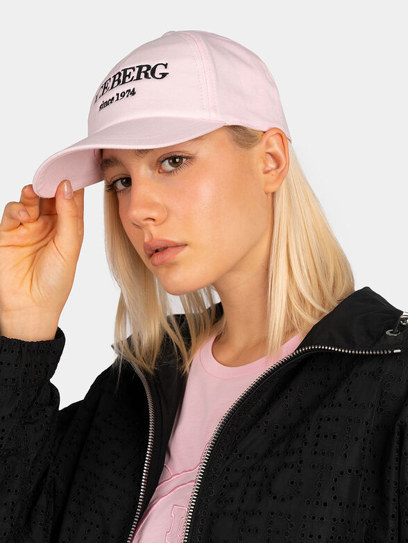 Pink hat with visor and logo embroidery - 2
