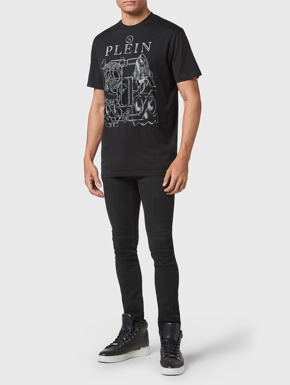 Black T-shirt with contrast print - 2