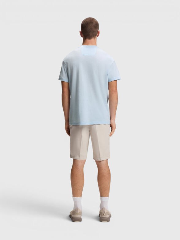 T-shirt with a round neckline - 3