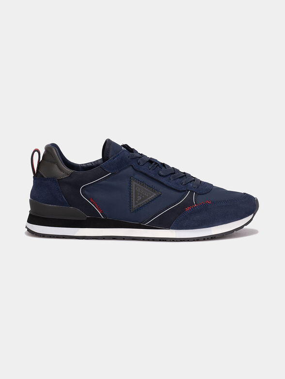 Sport shoes with trianglular logo patch - 1