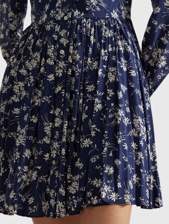 Mini dress with floral motifs - 3