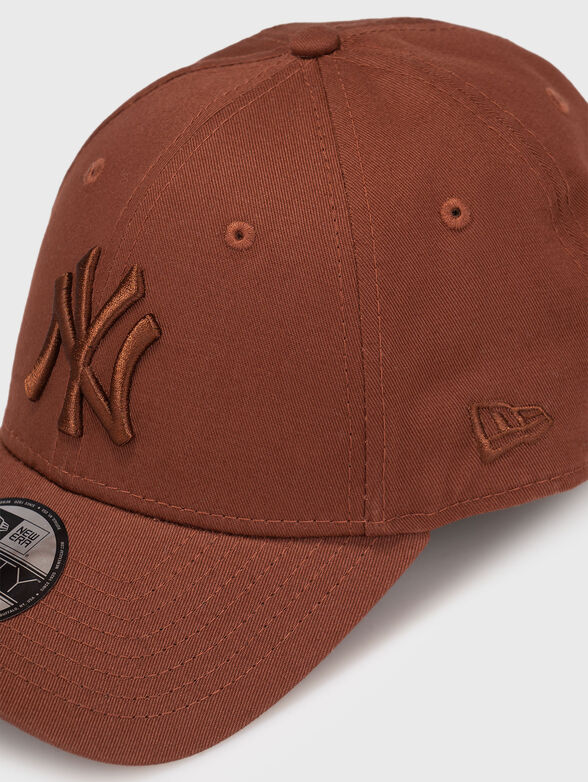 NEW YORK YANKEES 9TWENTY brown unisex cap - 4