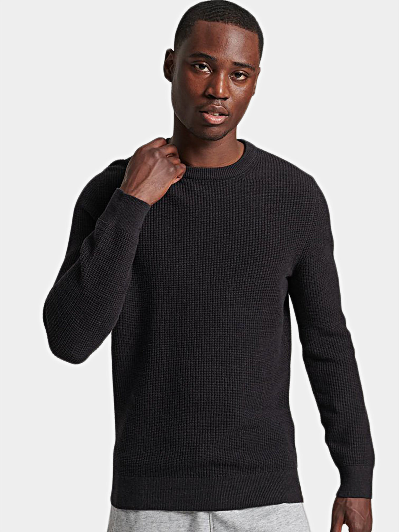 Black textured sweater brand SUPERDRY Globalbrandsstore en