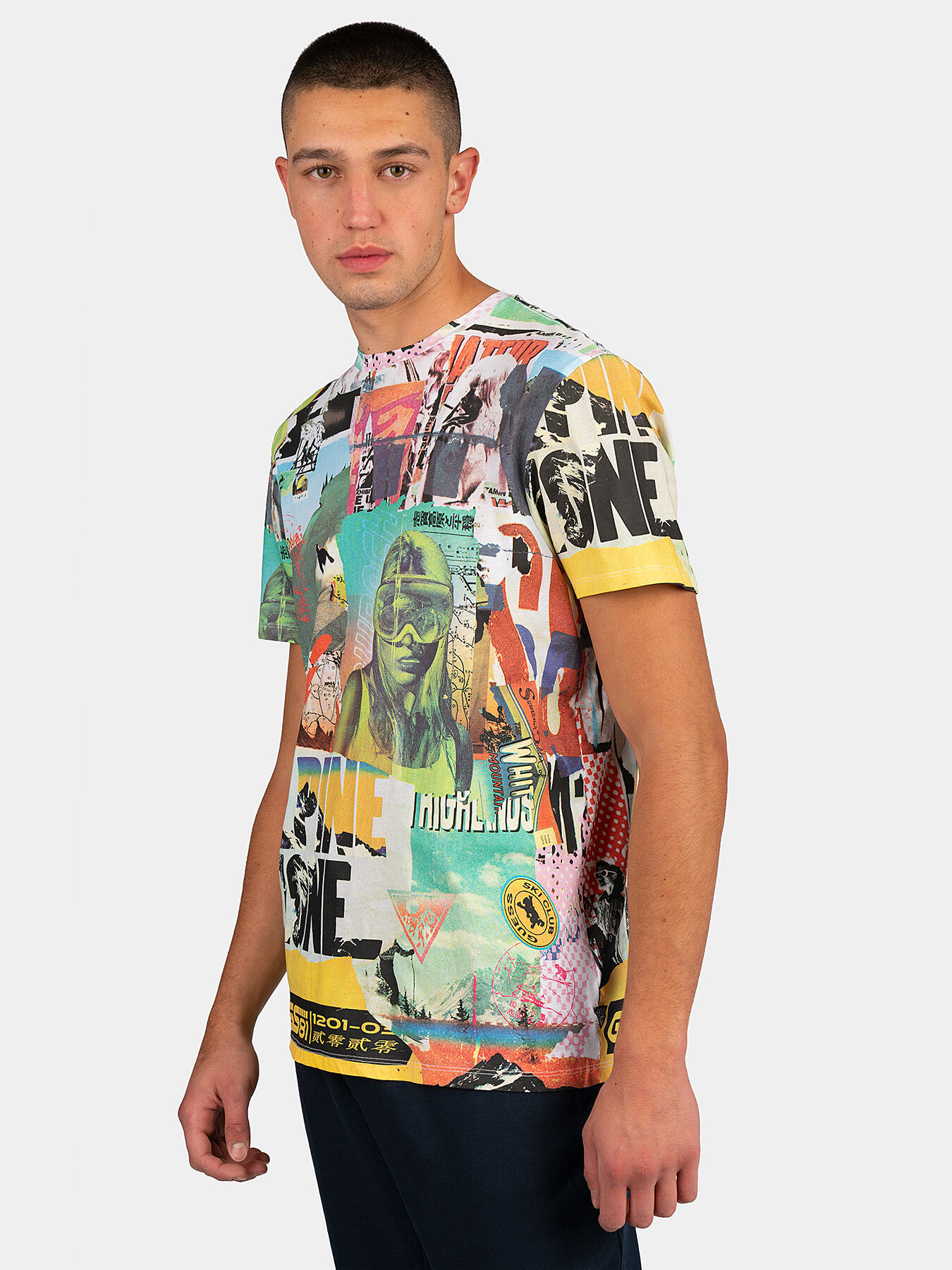 T shirt with multicolor print brand GUESS Globalbrandsstore en